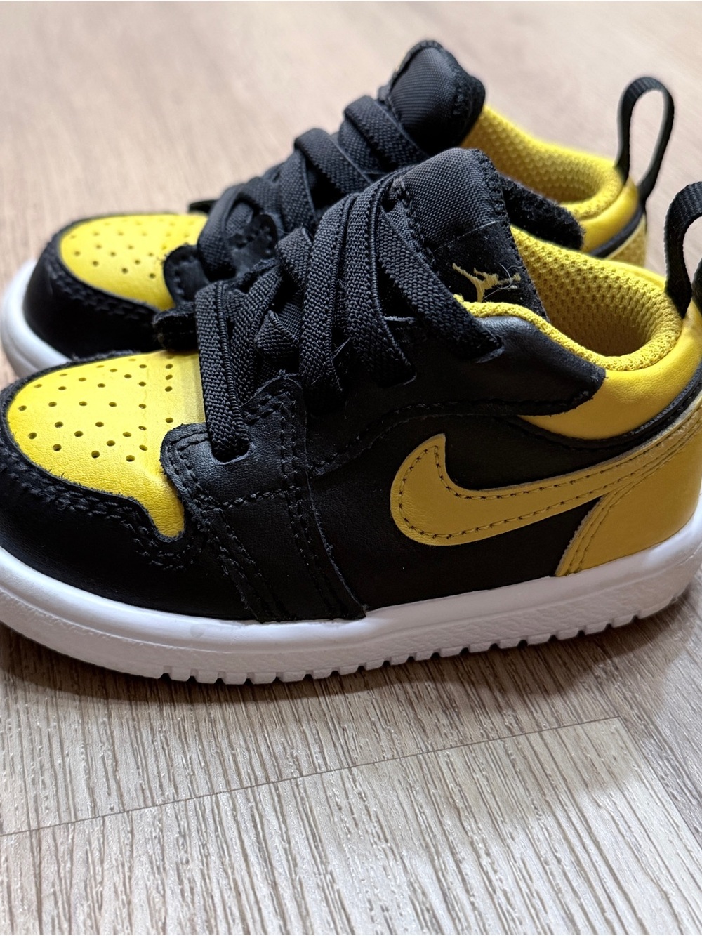 Nike Air Jordan 1 Low Alt TD Baby Toddler Yellow Ochre DR9747-072 Shoe 5C
